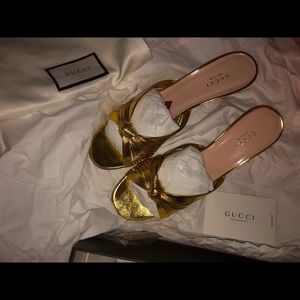 Gucci Crawford Mid-heel Metallic Leather Sandals Gold